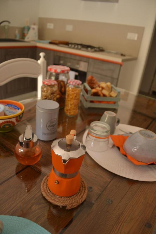 Il Porto Di Benny Bed and Breakfast Αλάσιο Εξωτερικό φωτογραφία